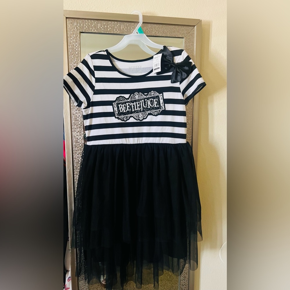 Beetlejuice girl dress new